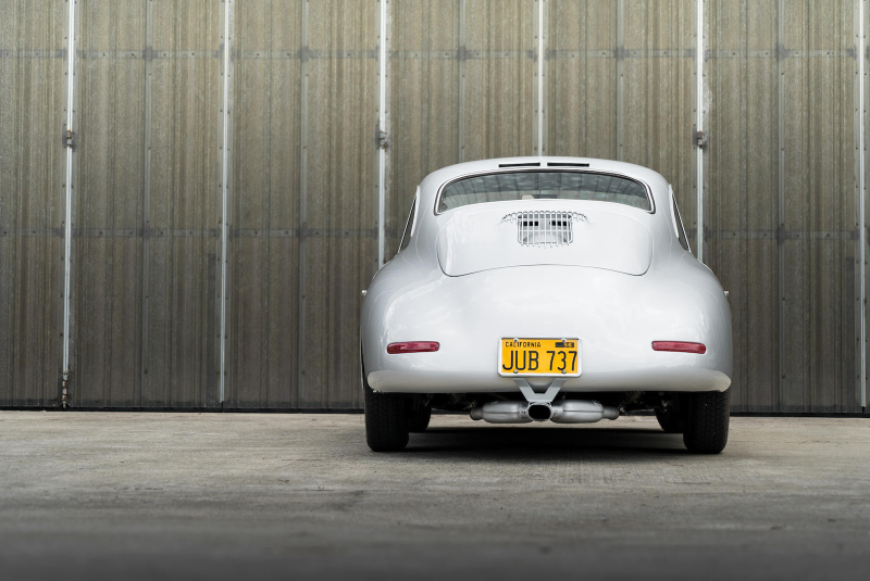 Illustration for article titled Dean Jeffries' Custom Porsche 356 Is An Ugly Car I Can't Help But Love